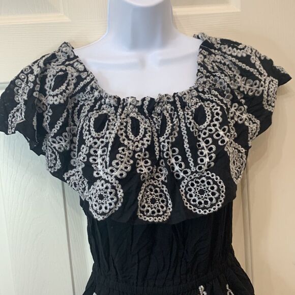 Aqua Size Small Off Shoulder Elastic Waist Black White Embroidery Pockets Lined - Picture 3 of 8